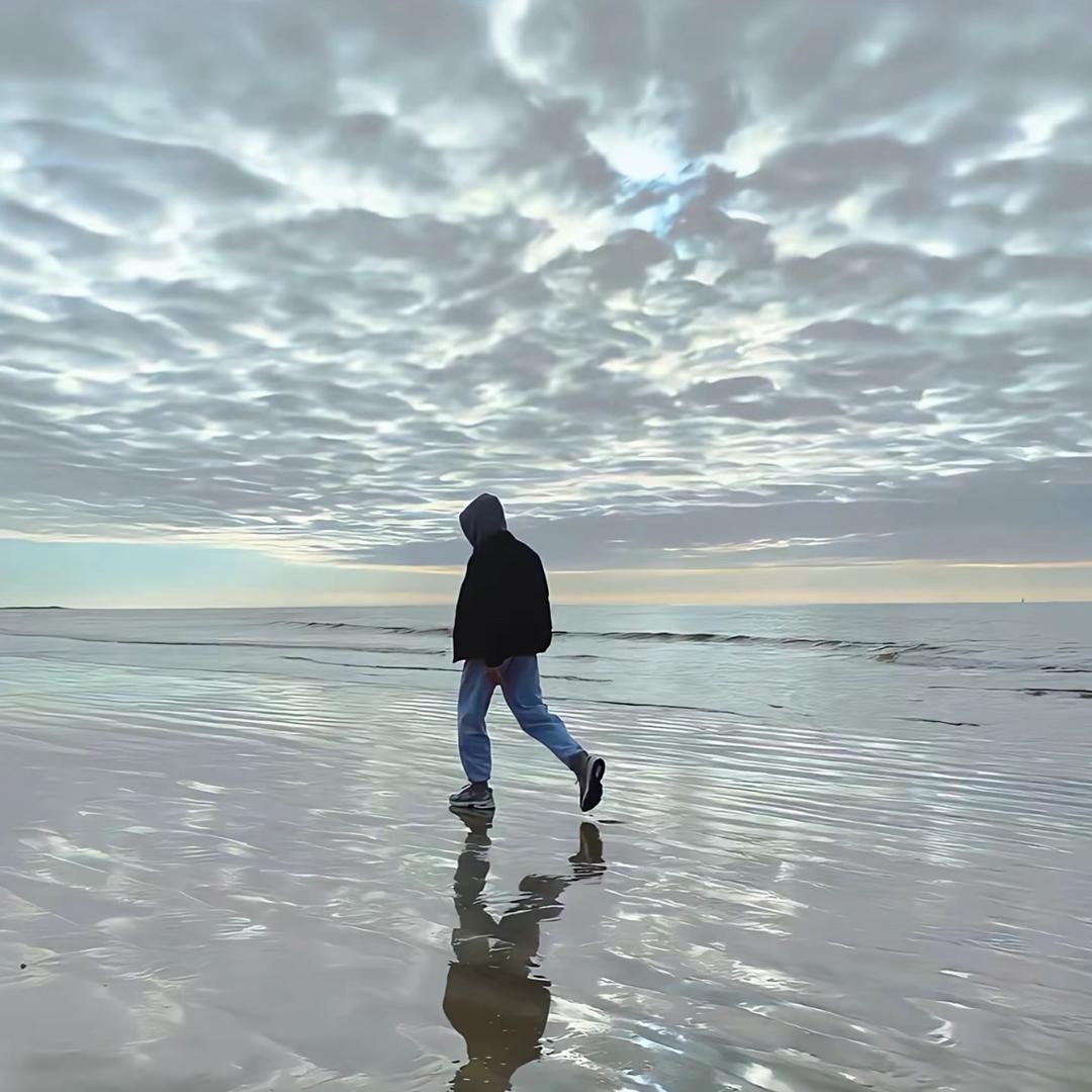 ✘iao孔·的吊装日记 .