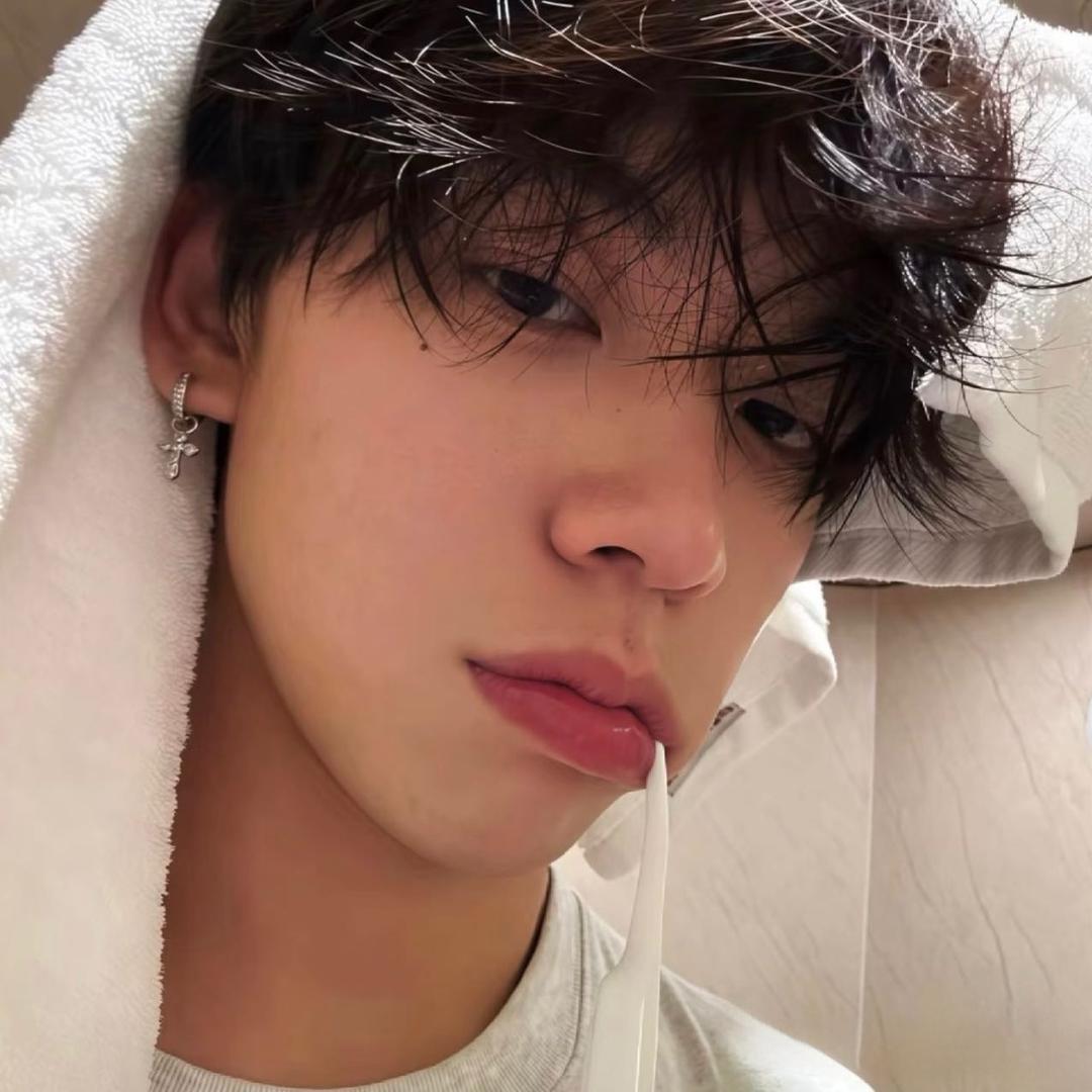 桐塘👑情绪公主