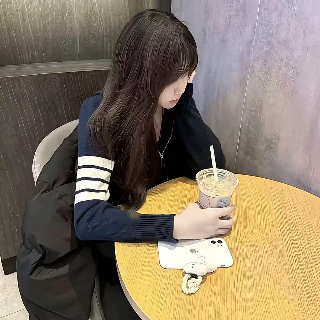 池雯百货小杨直播号