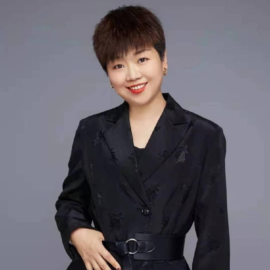 霸气女校长