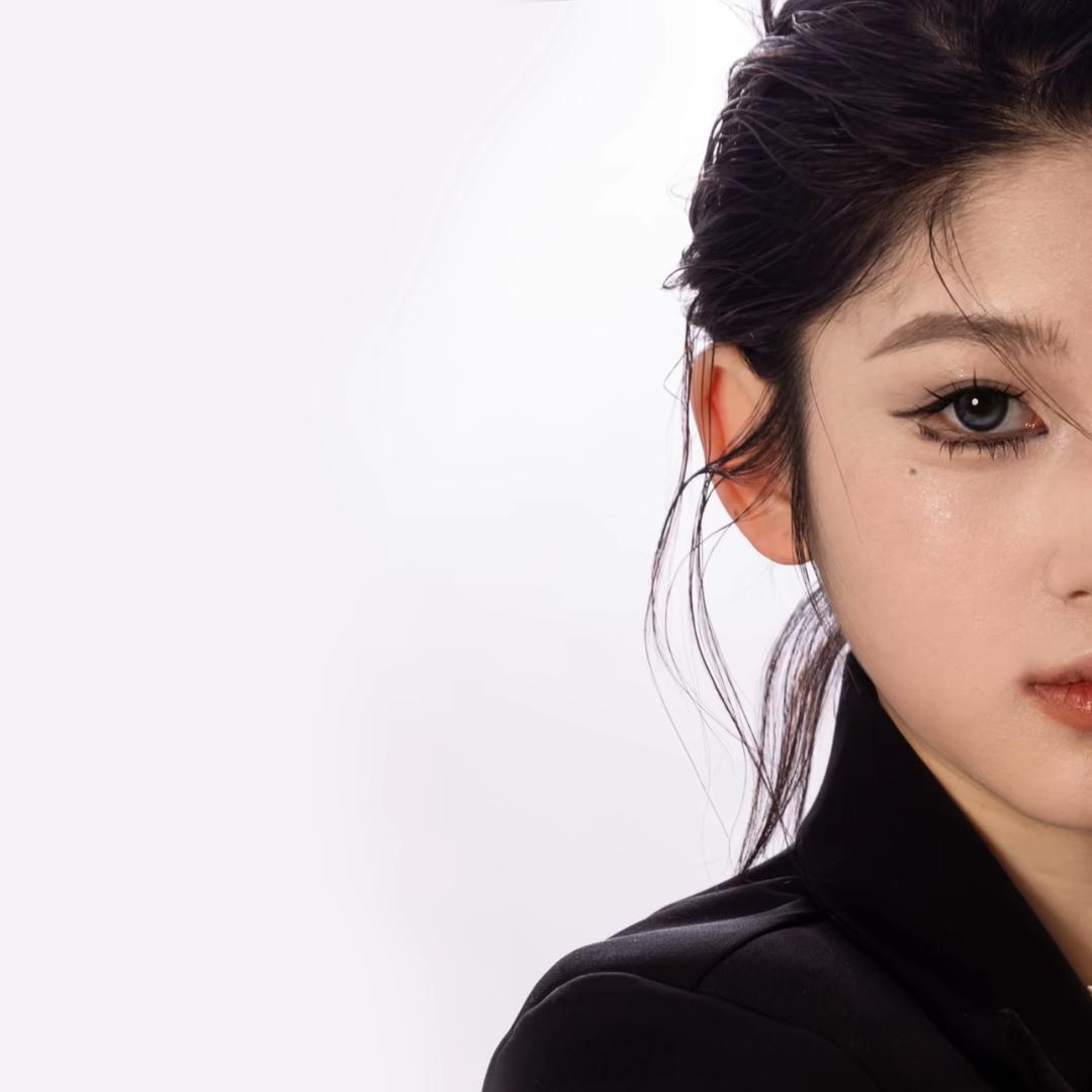 初见化妆师-小蕊