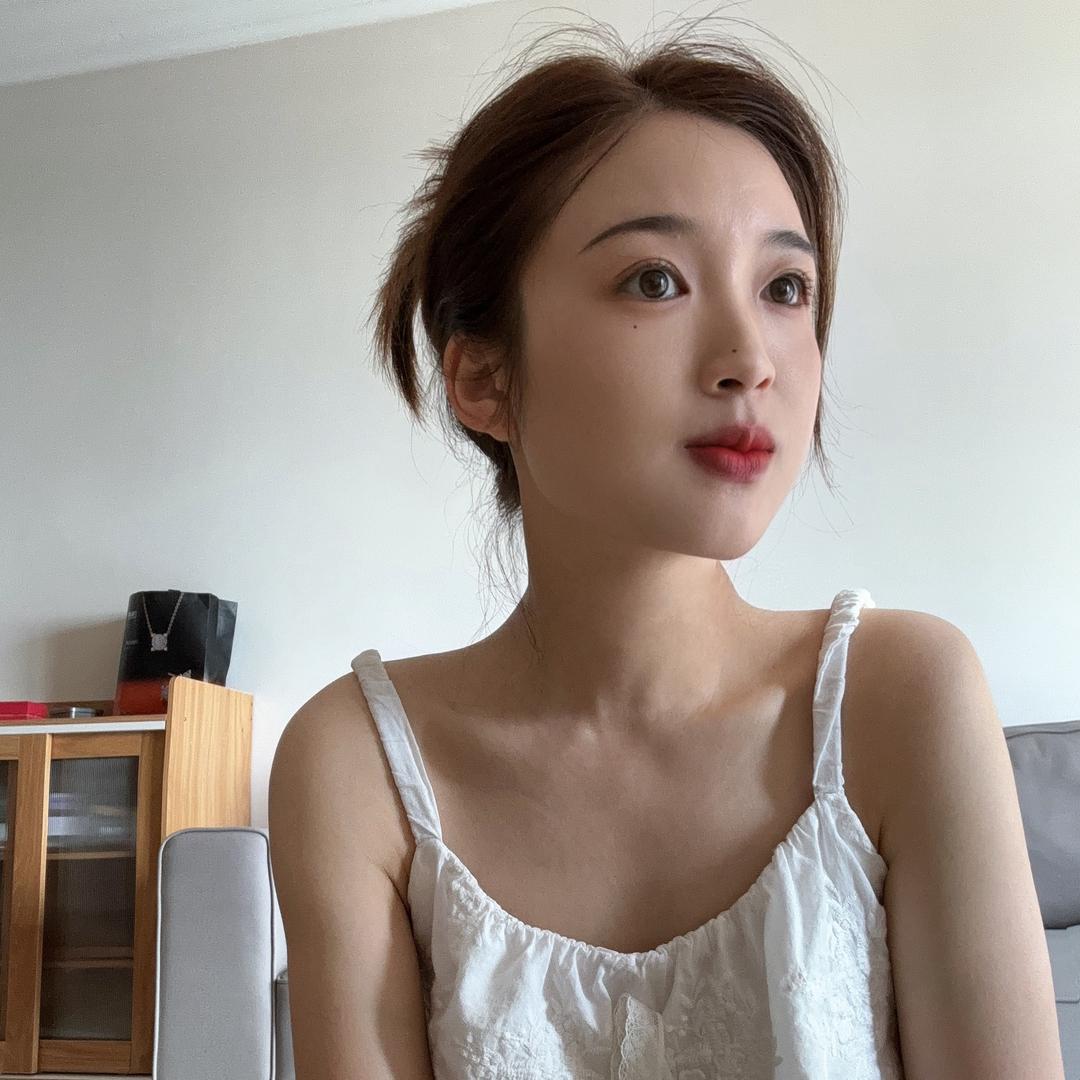 娜娜吖🌸