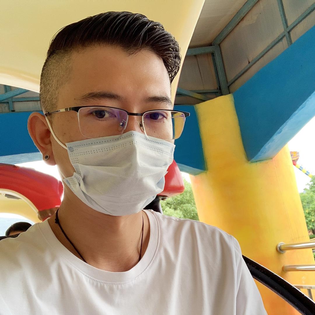 🌈阿骨🌈头像