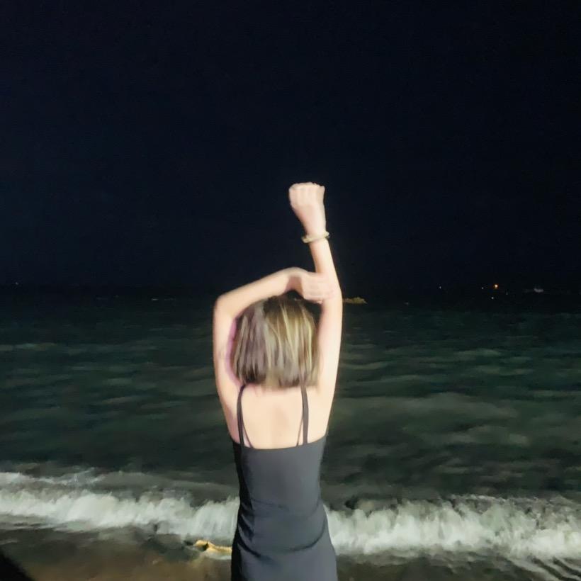 Y-yyy.💫