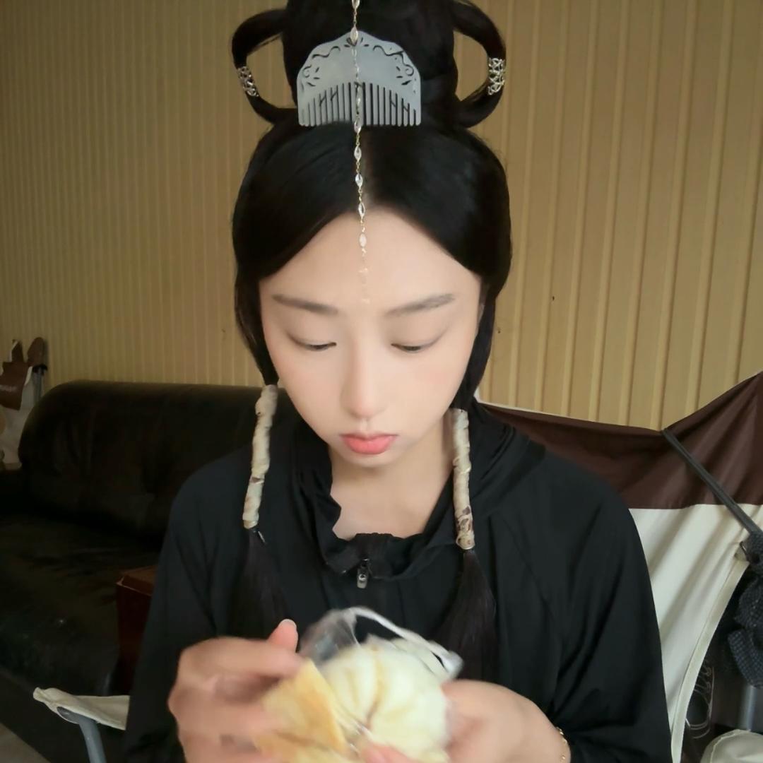 鲸鱼泡泡🫧