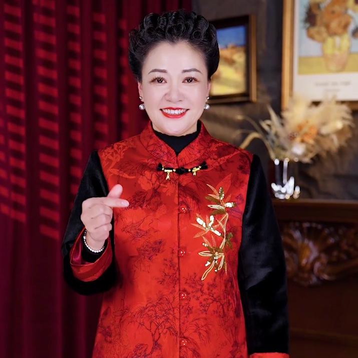 衣格雅服装烛阴