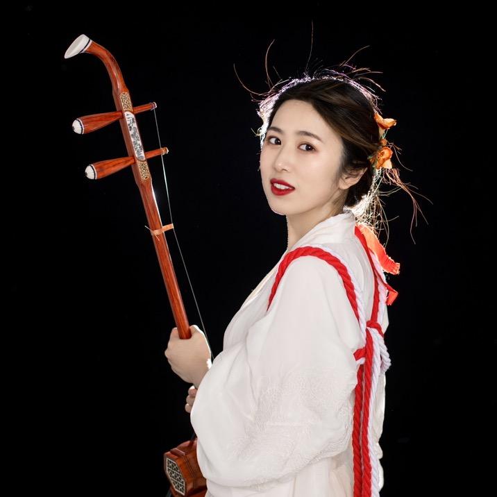 二胡玮玮