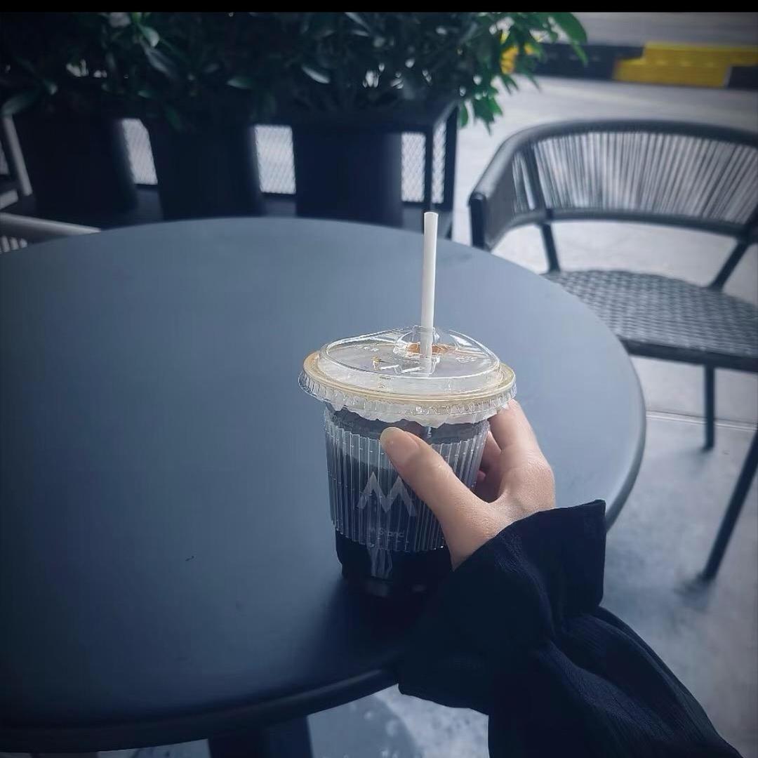 单亲妈妈（离异带一女儿）