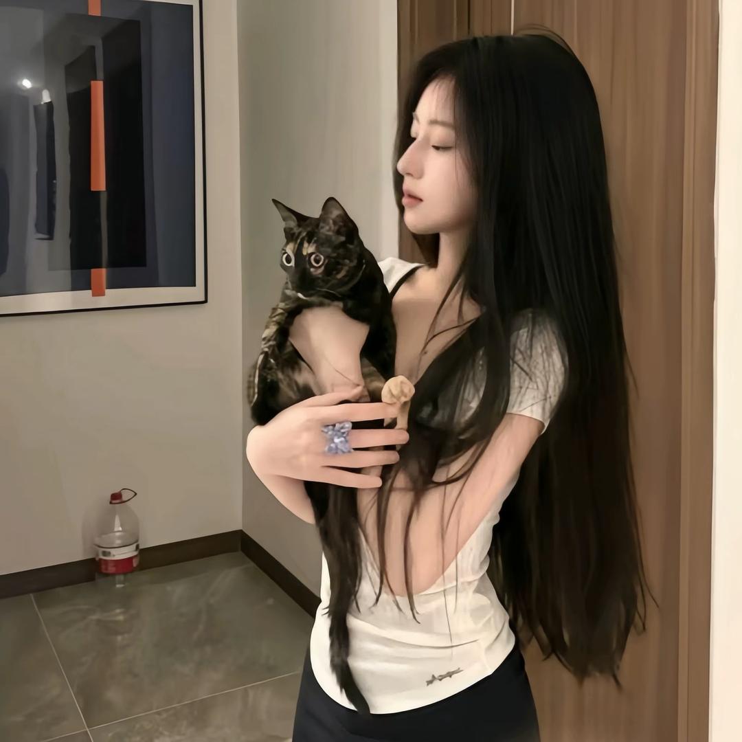 老公出轨点十个男模