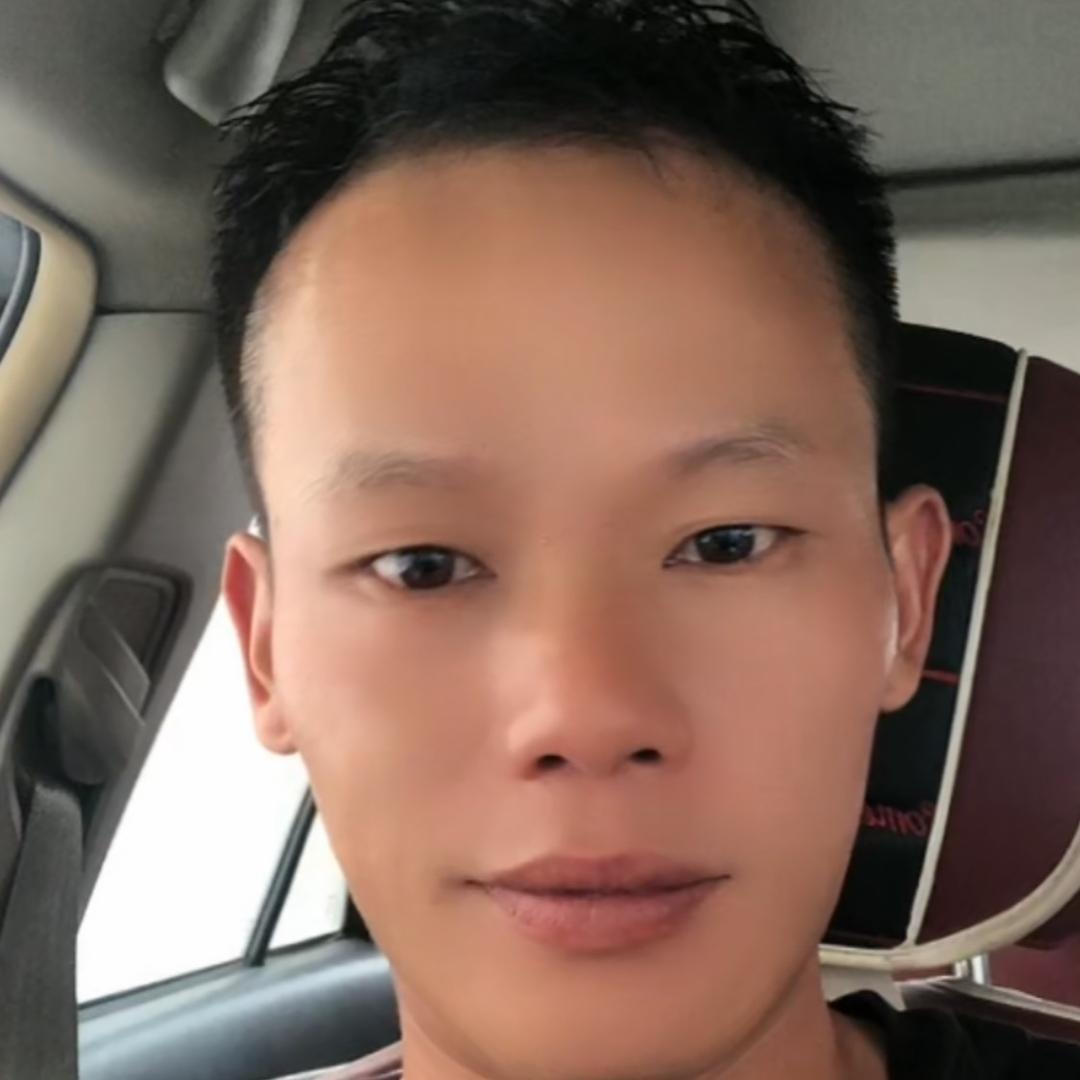 溆浦生态黑猪农场