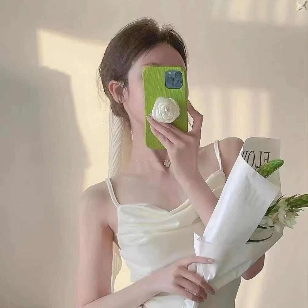 一个小酒窝窝的女装