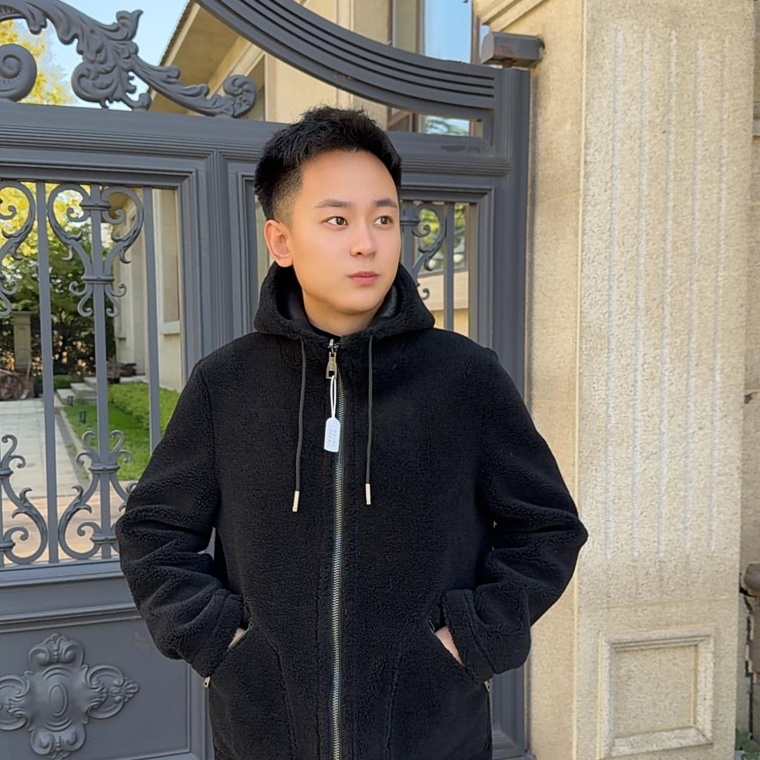 永飒服饰工厂店