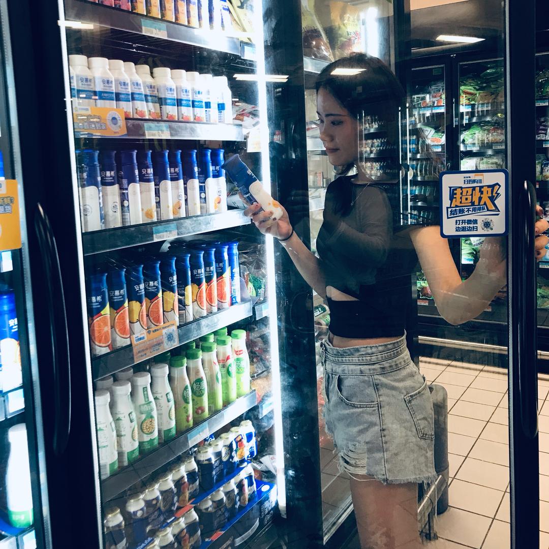 小罗今天秃了没