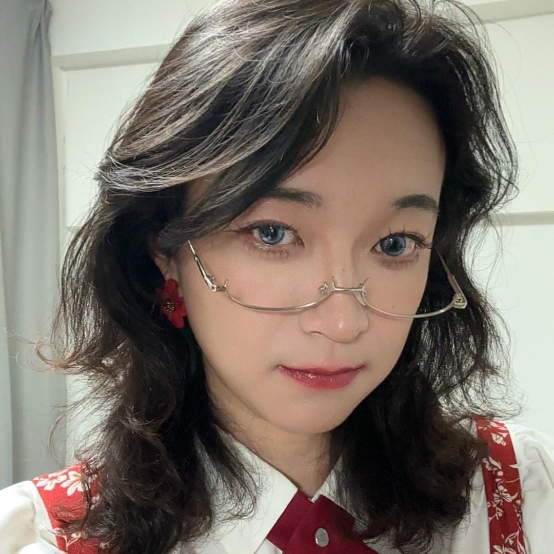 李梓彤