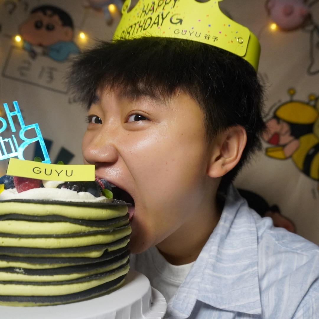 爱吃的小小李儿