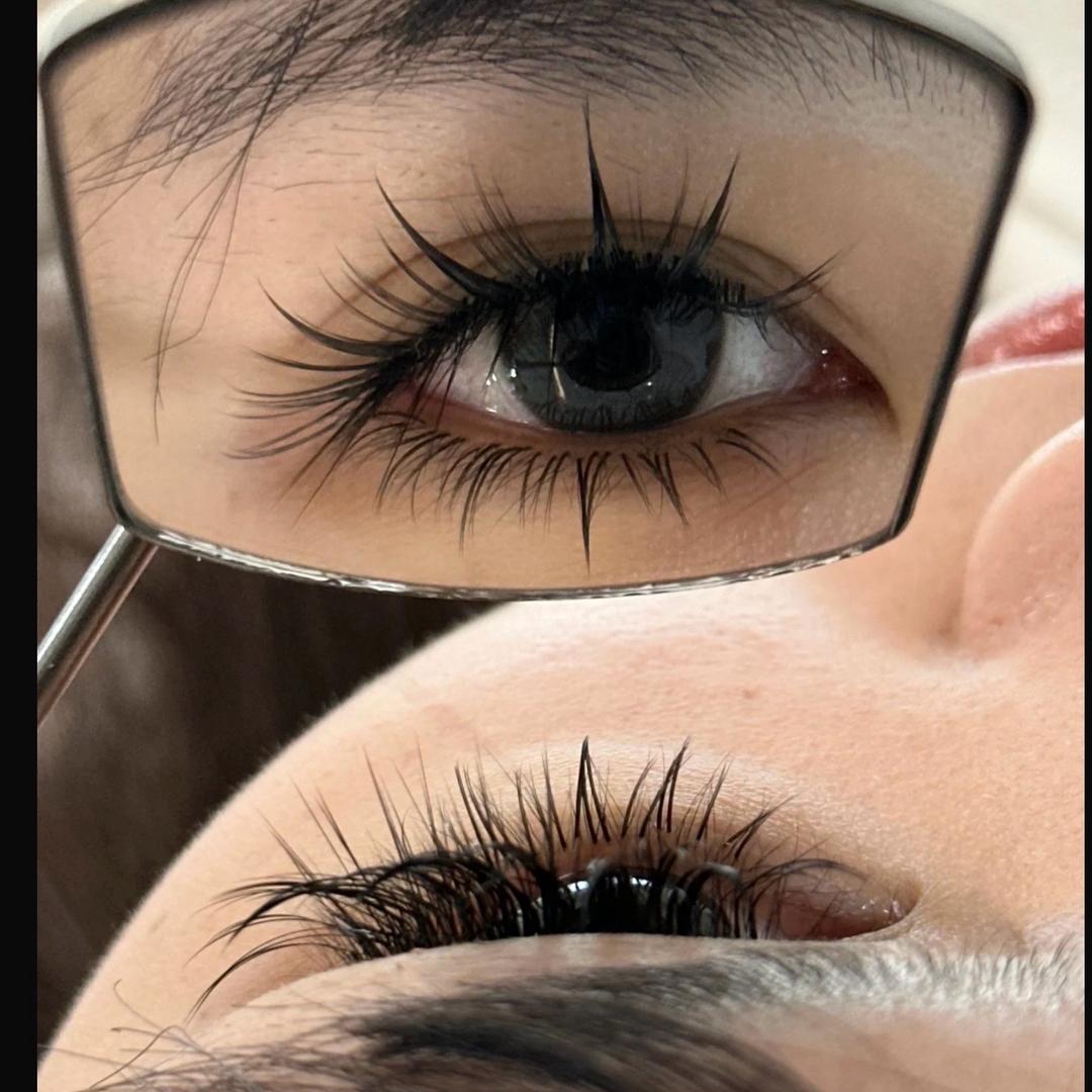 李李·美学设计