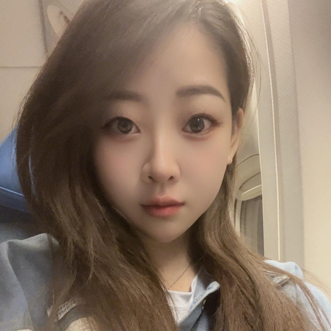 莫@莫