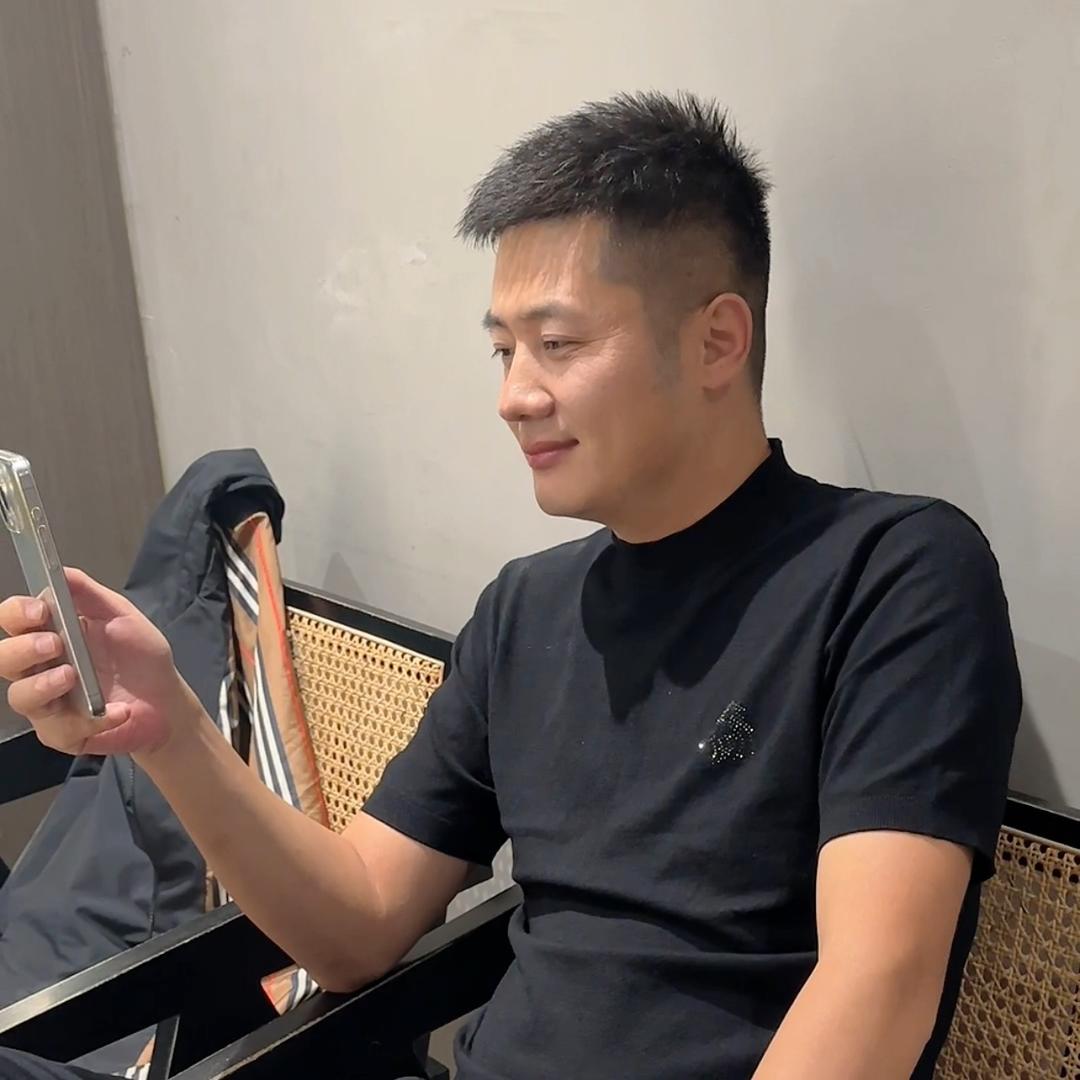 陈 .