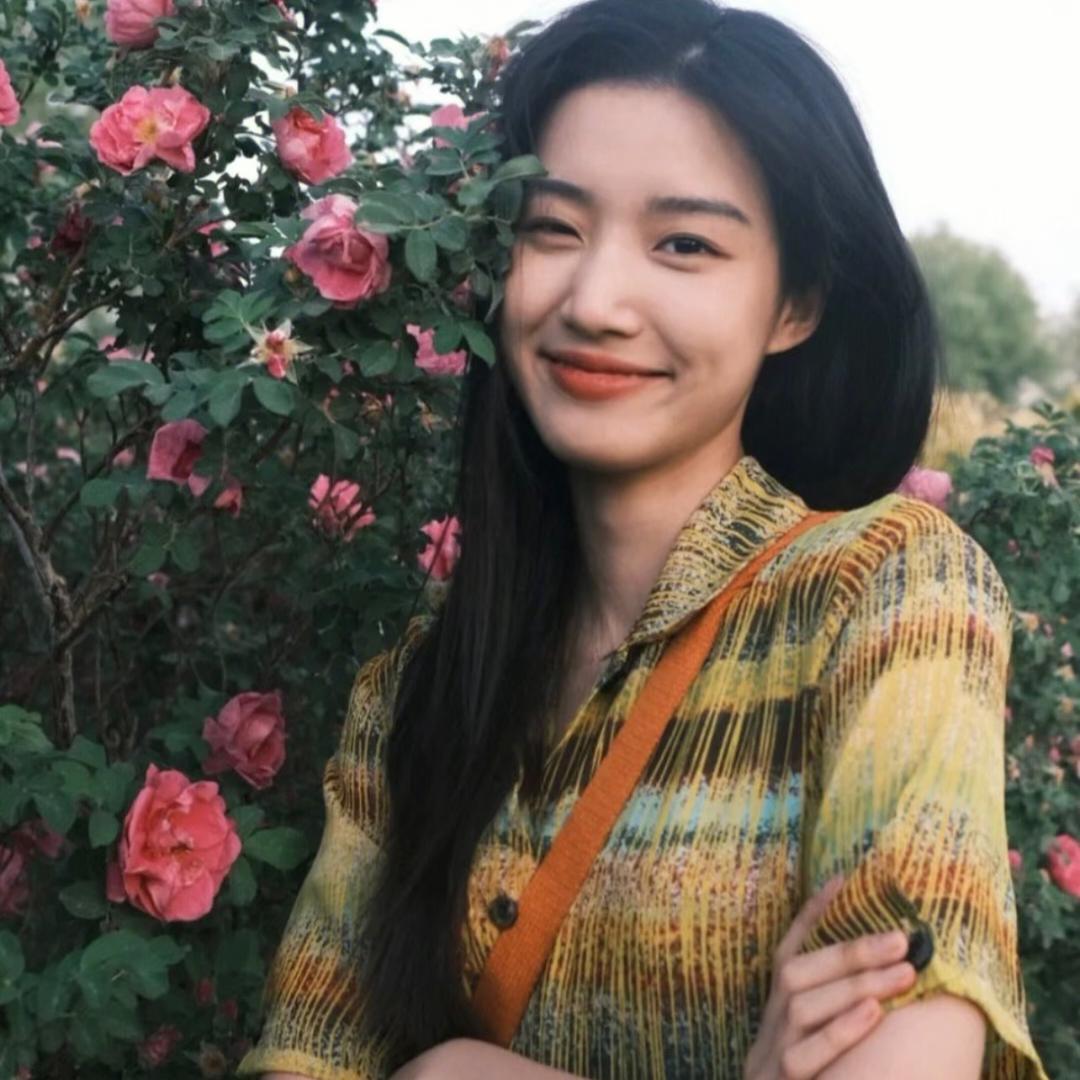 偲偲瘦了么