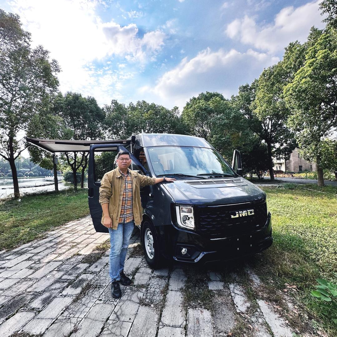 张强宿营车-宏运旅途房车