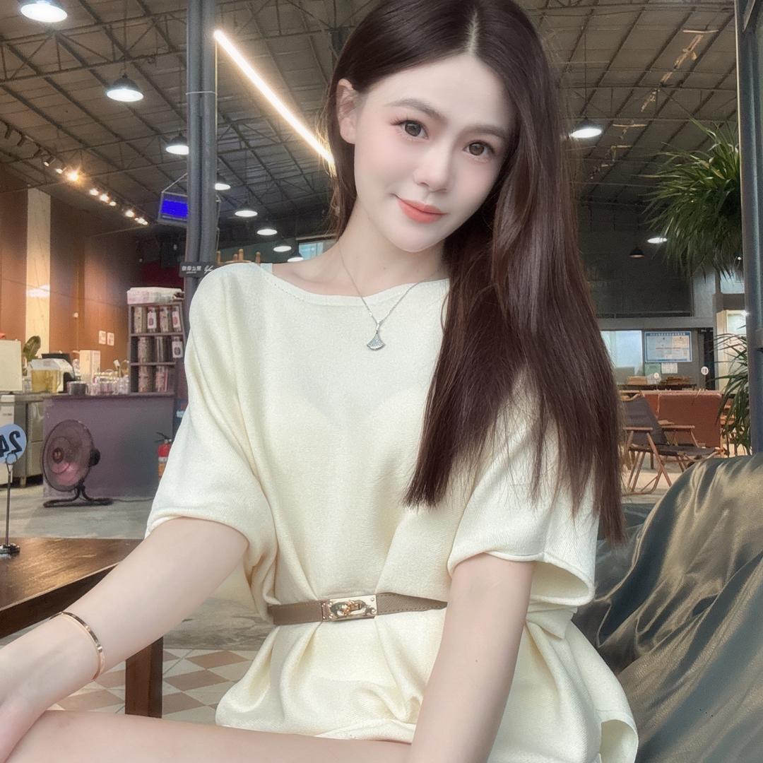 一只yuan媛穿搭