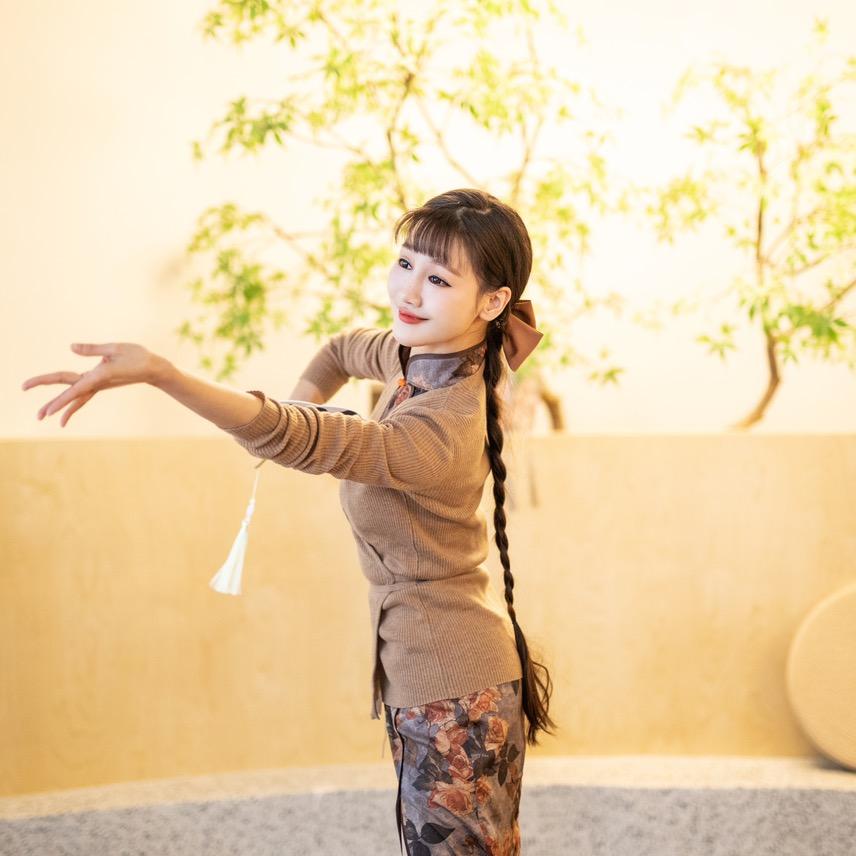 周岚（舞蹈美育家）