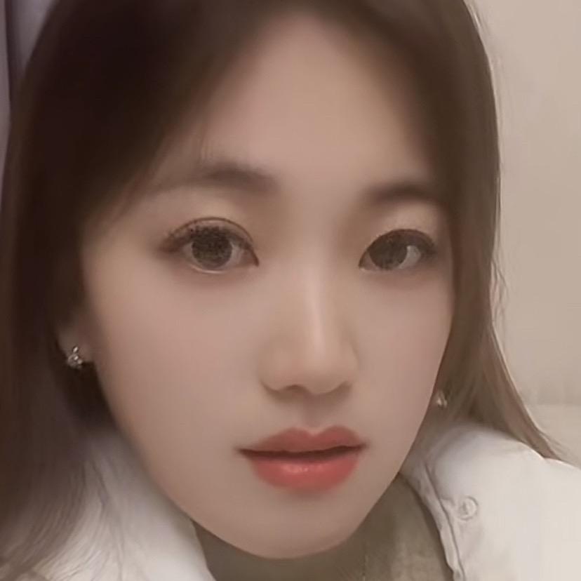 ❤️李莉❤️