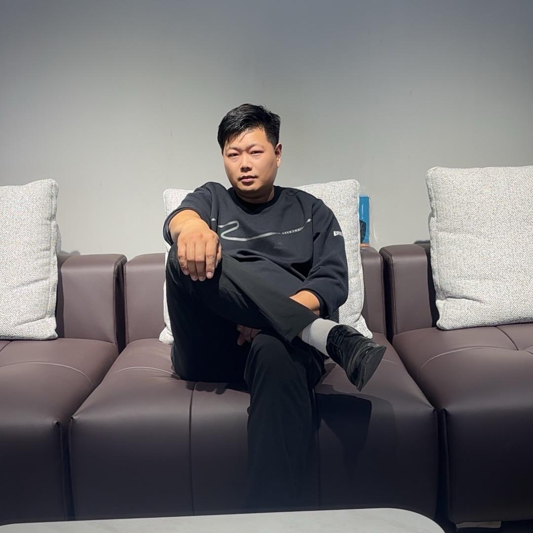 金鑫实木家具生活馆