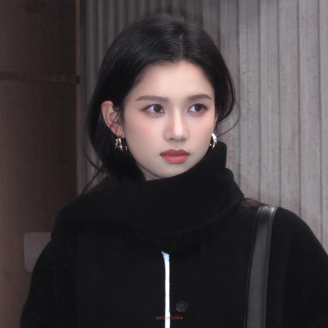 𝓬𝓪𝓶𝓮𝓵𝓵𝓲𝓪