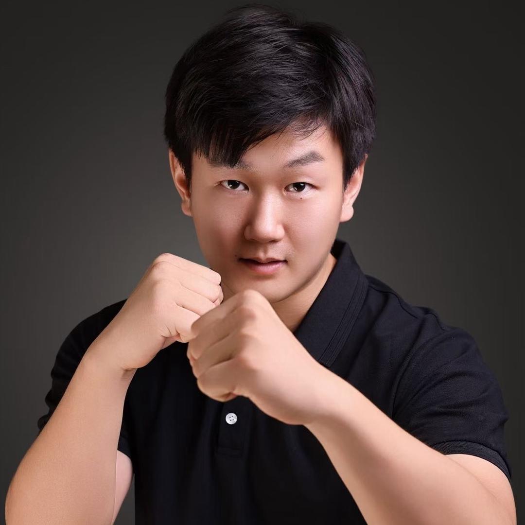 爱打拳的王教练