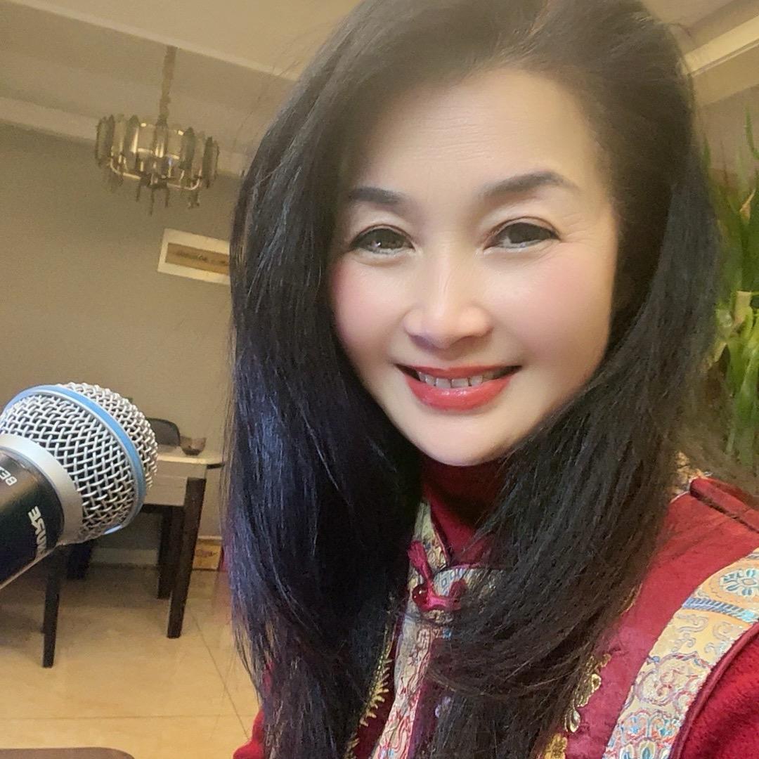 王佳芳
