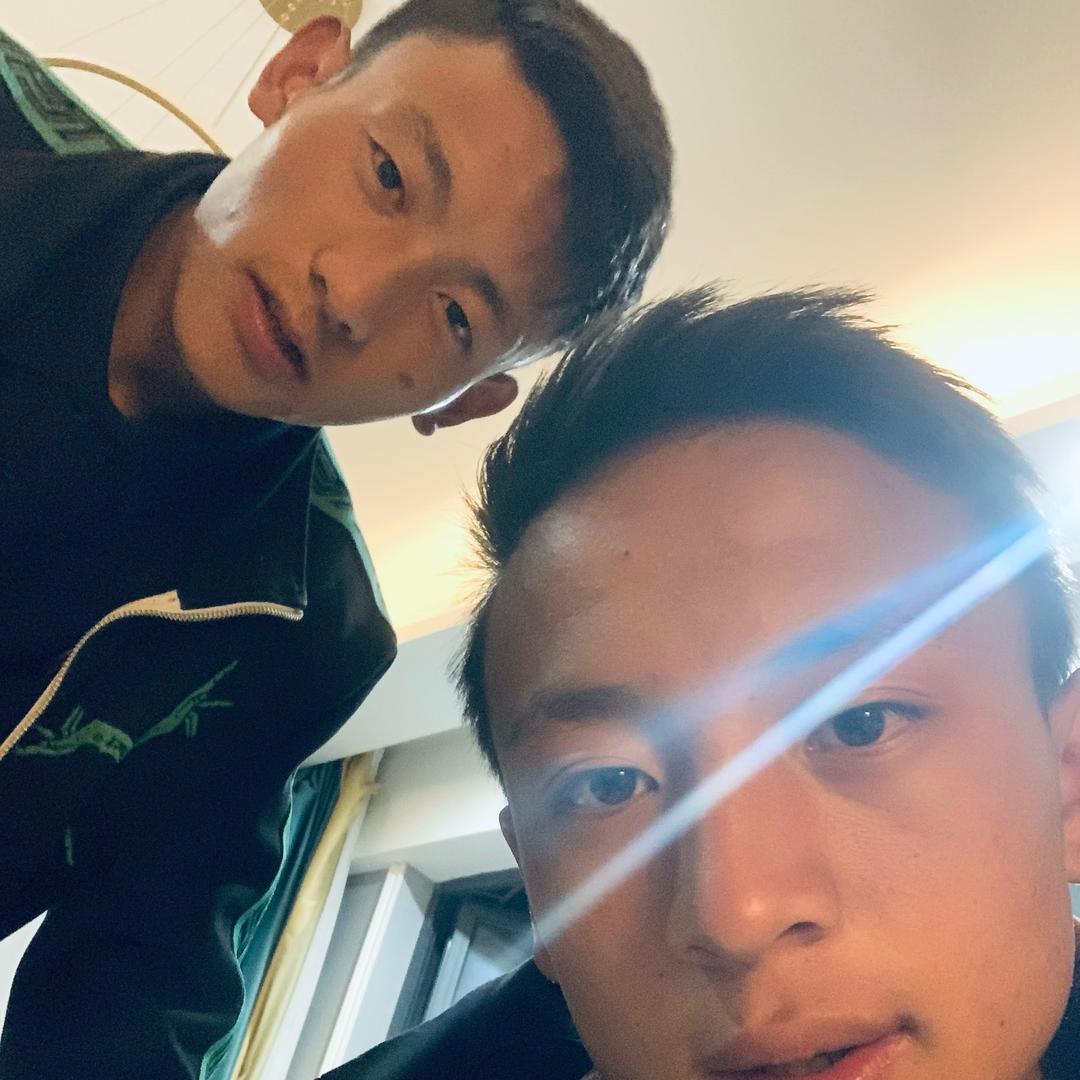 小尼💫