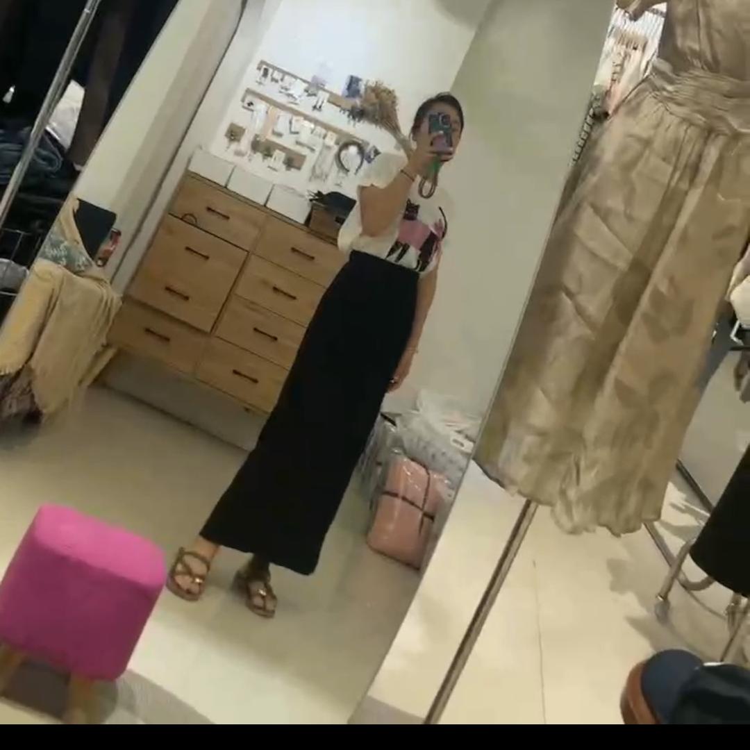 陈👄