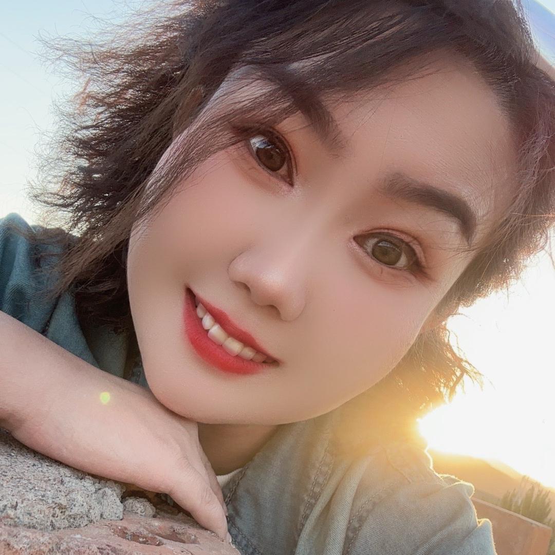 Ademe 美裙服饰