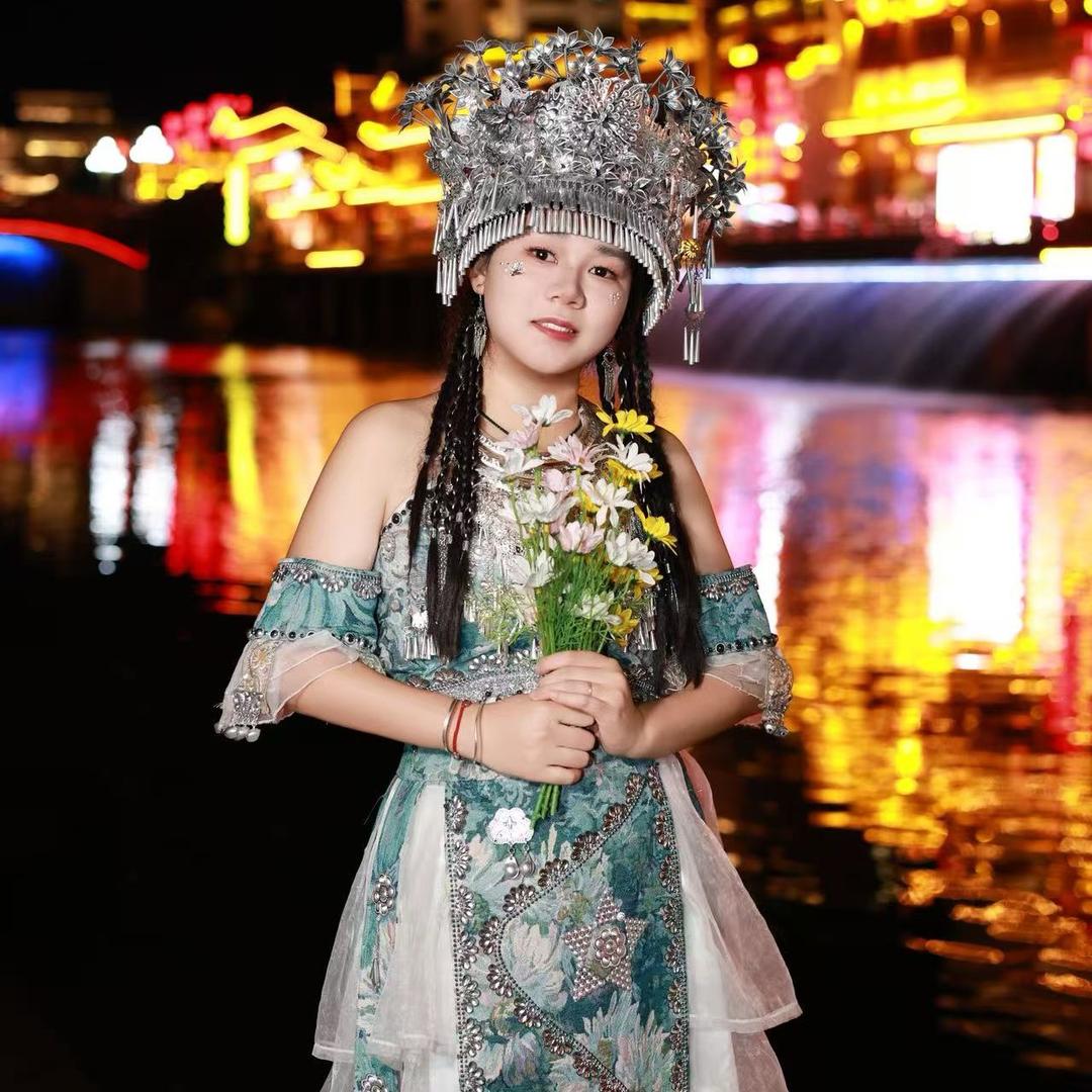 李玥羲