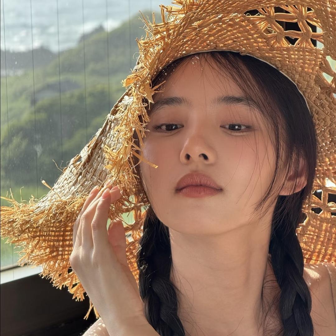 -颗葡萄桃