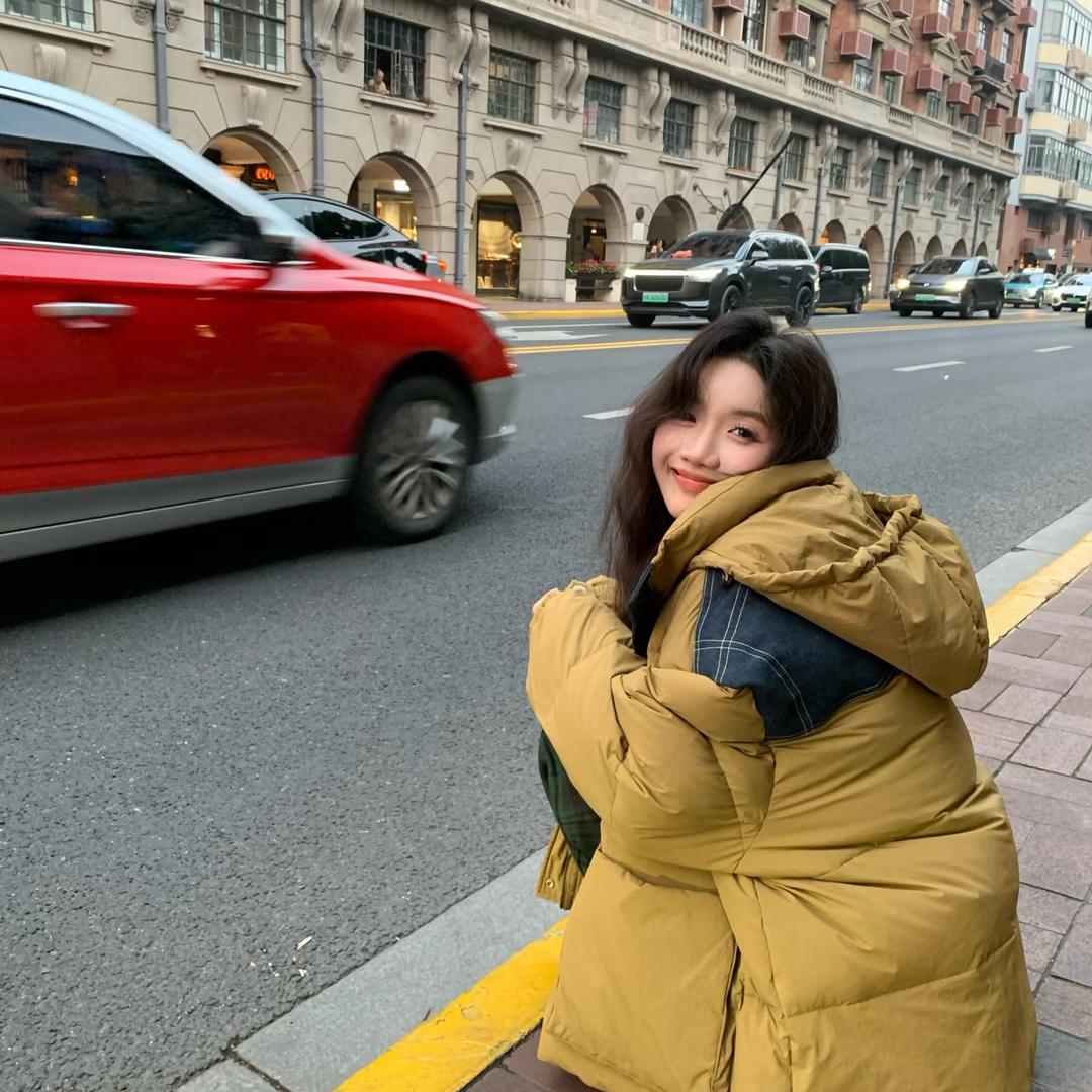 天蓝蓝甄选女装