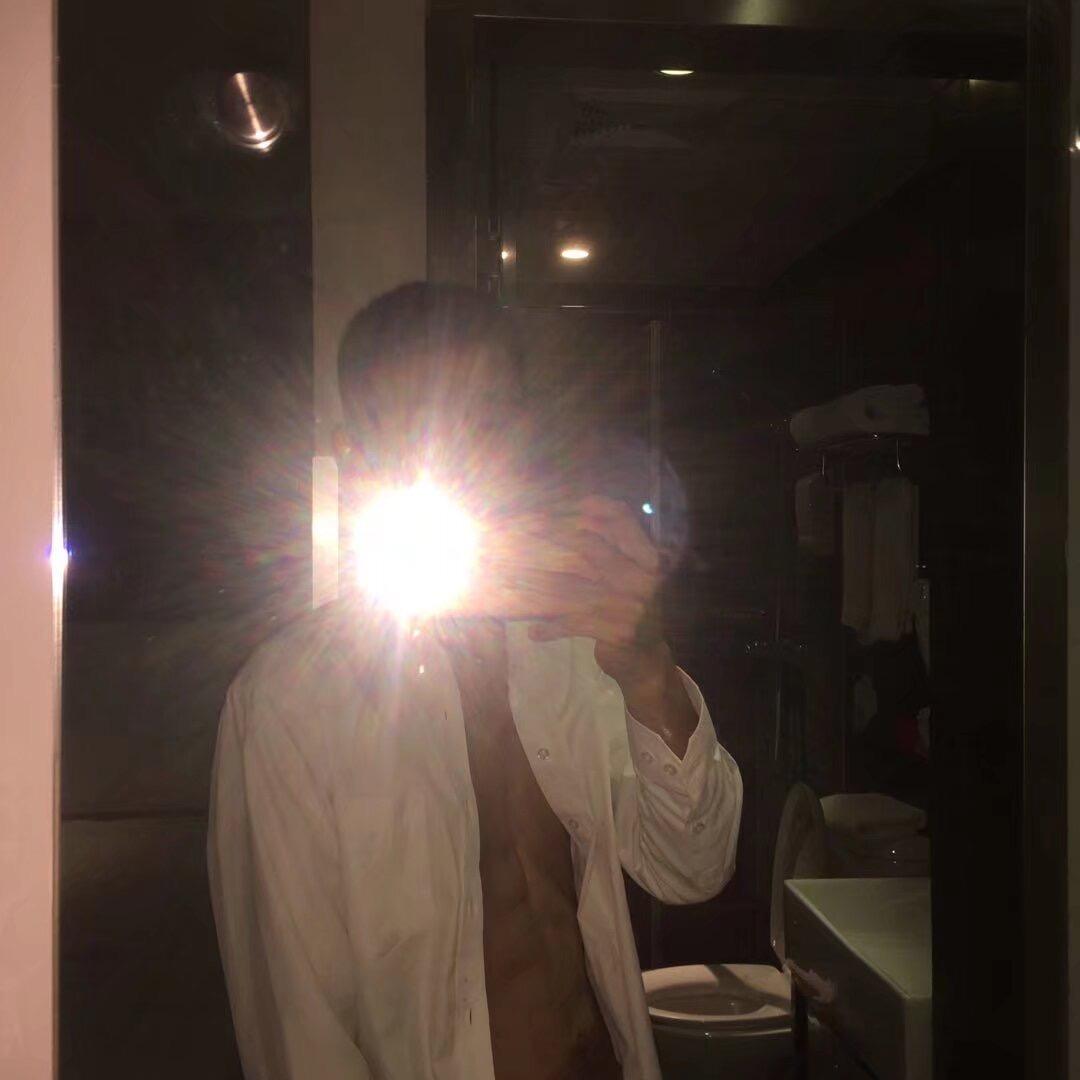小Y