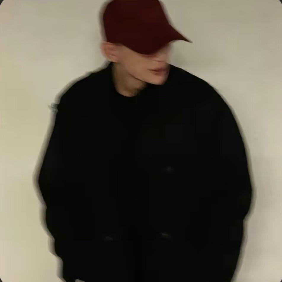 瘦巴巴的老爷们