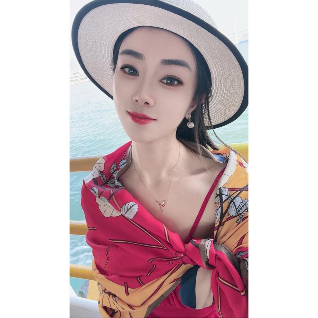 飞 飞@