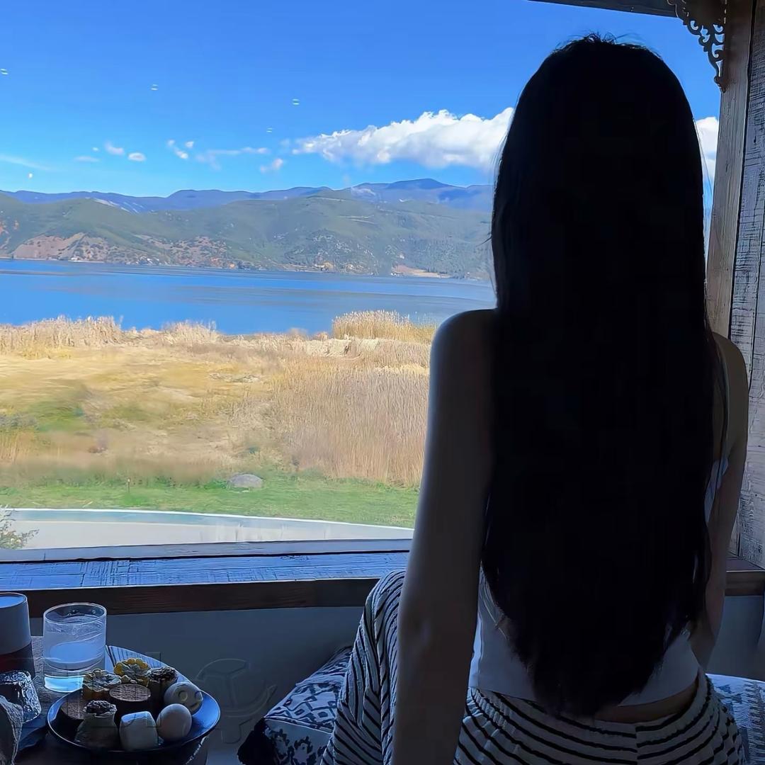 抚琴.