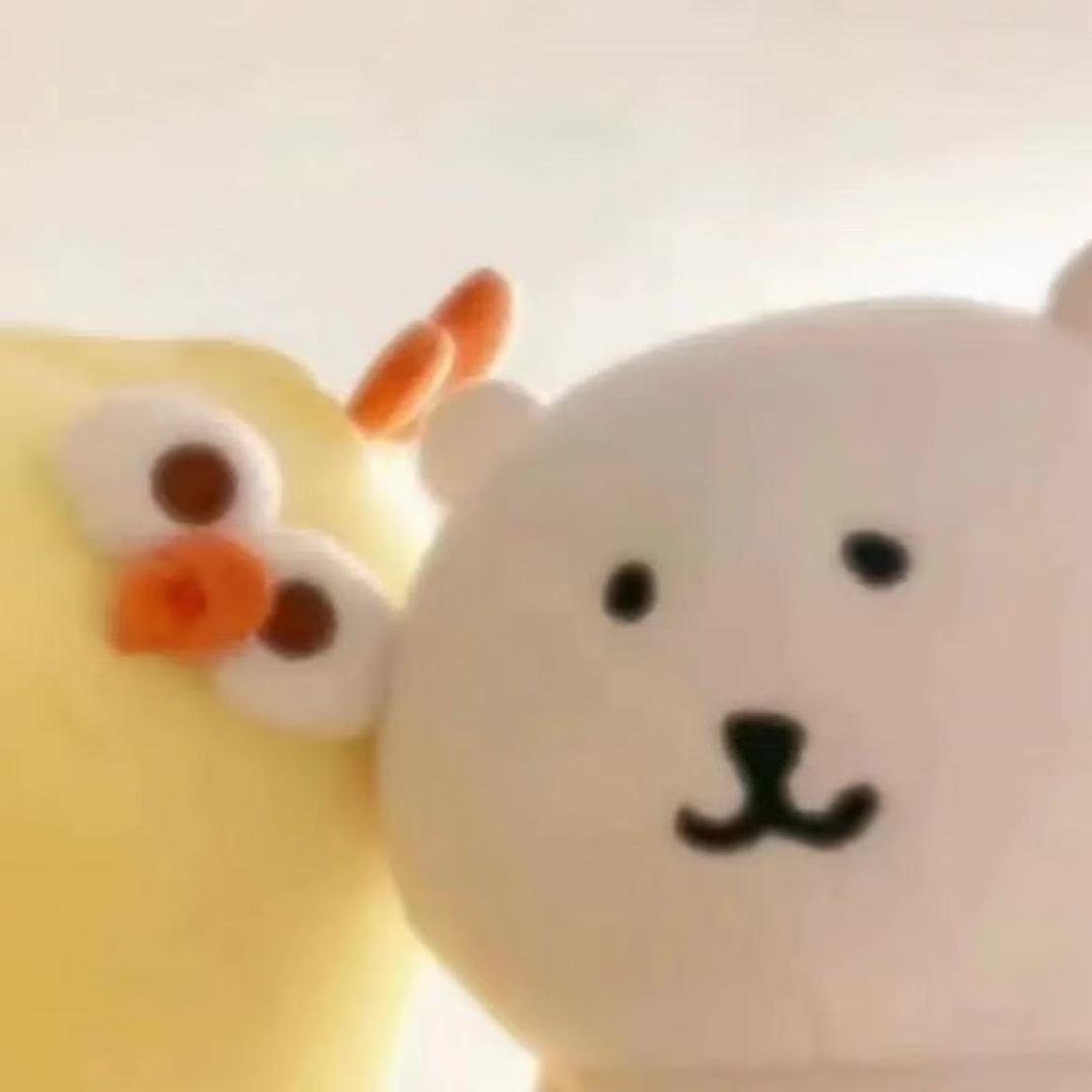 白色.