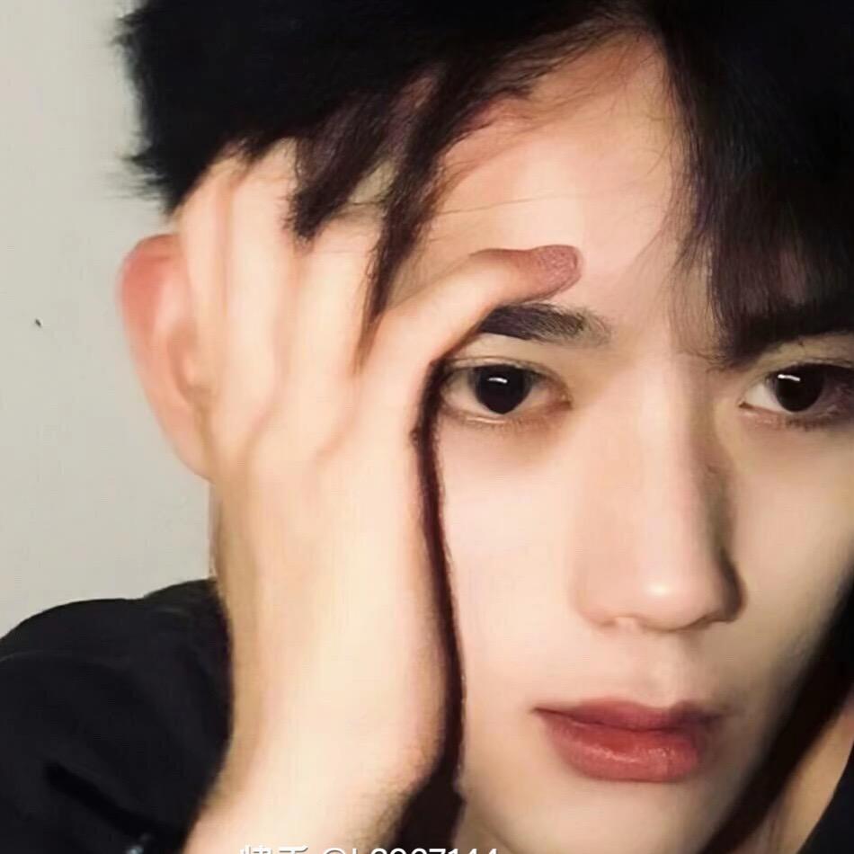 小艾