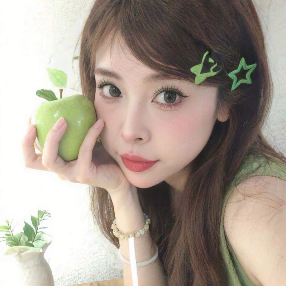 咔嚓一口小苏