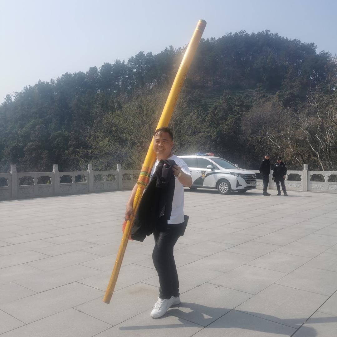 光山县隆云二手车店