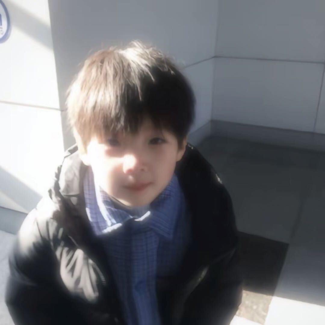 余生生.