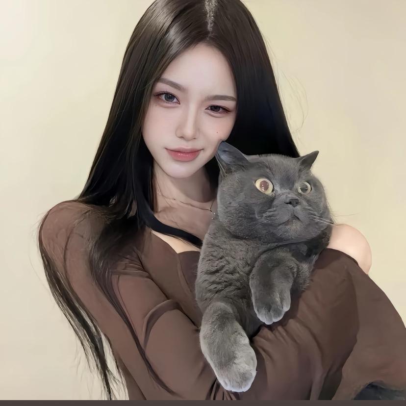 一条emo鱼.