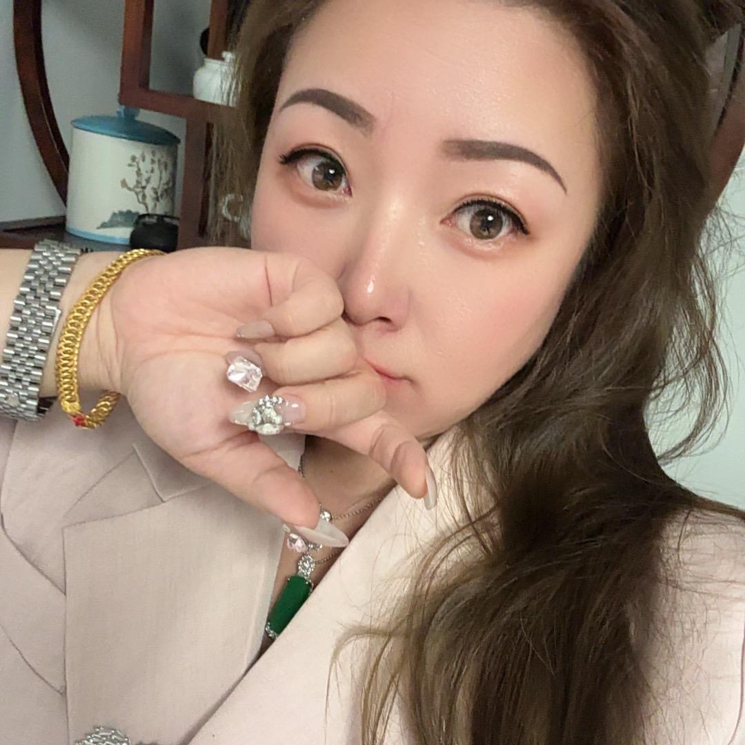 晓萱1341