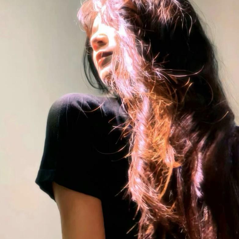 -LiliiN