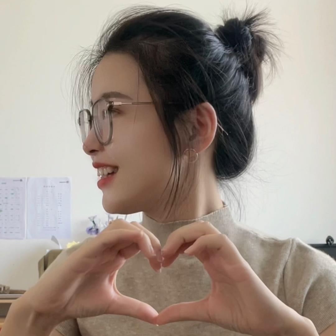 香菜不香🦈